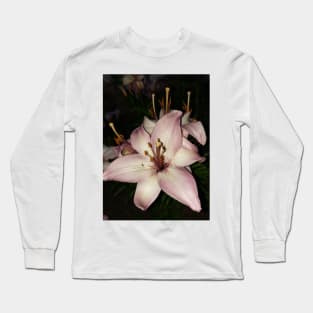 Lavender stargazer lily Long Sleeve T-Shirt